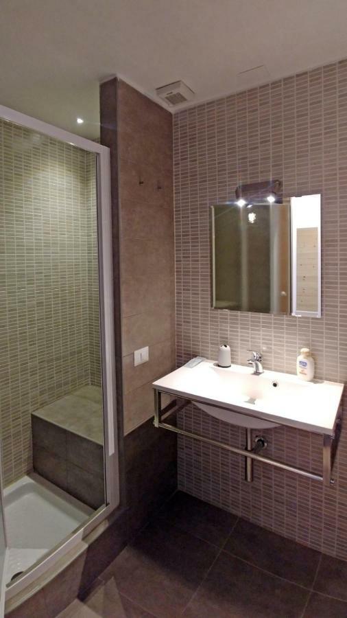 B&B Villa Monterosa Con Piscina Castronno Экстерьер фото