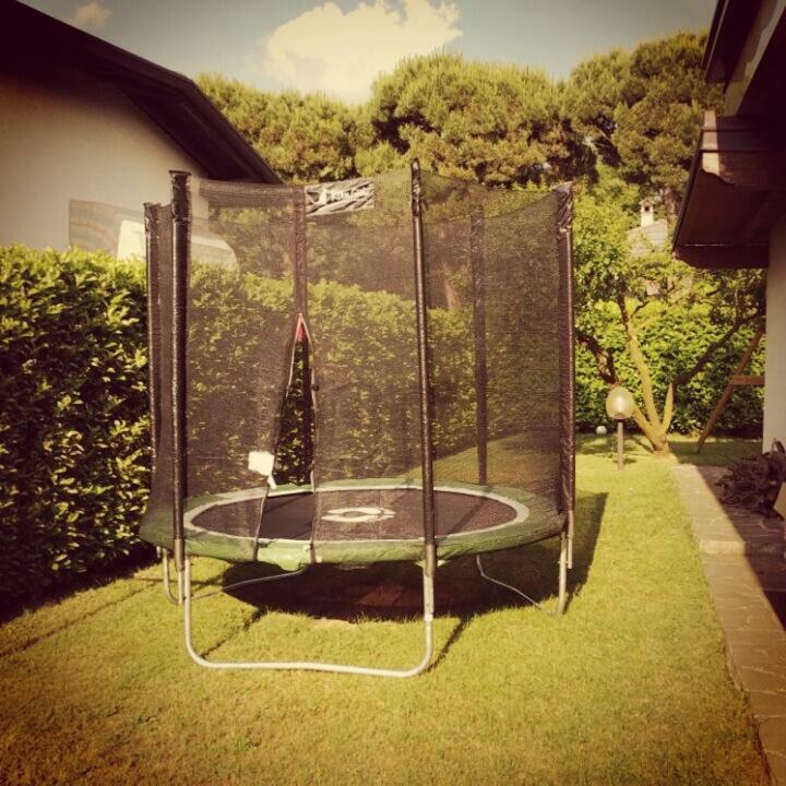 B&B Villa Monterosa Con Piscina Castronno Экстерьер фото