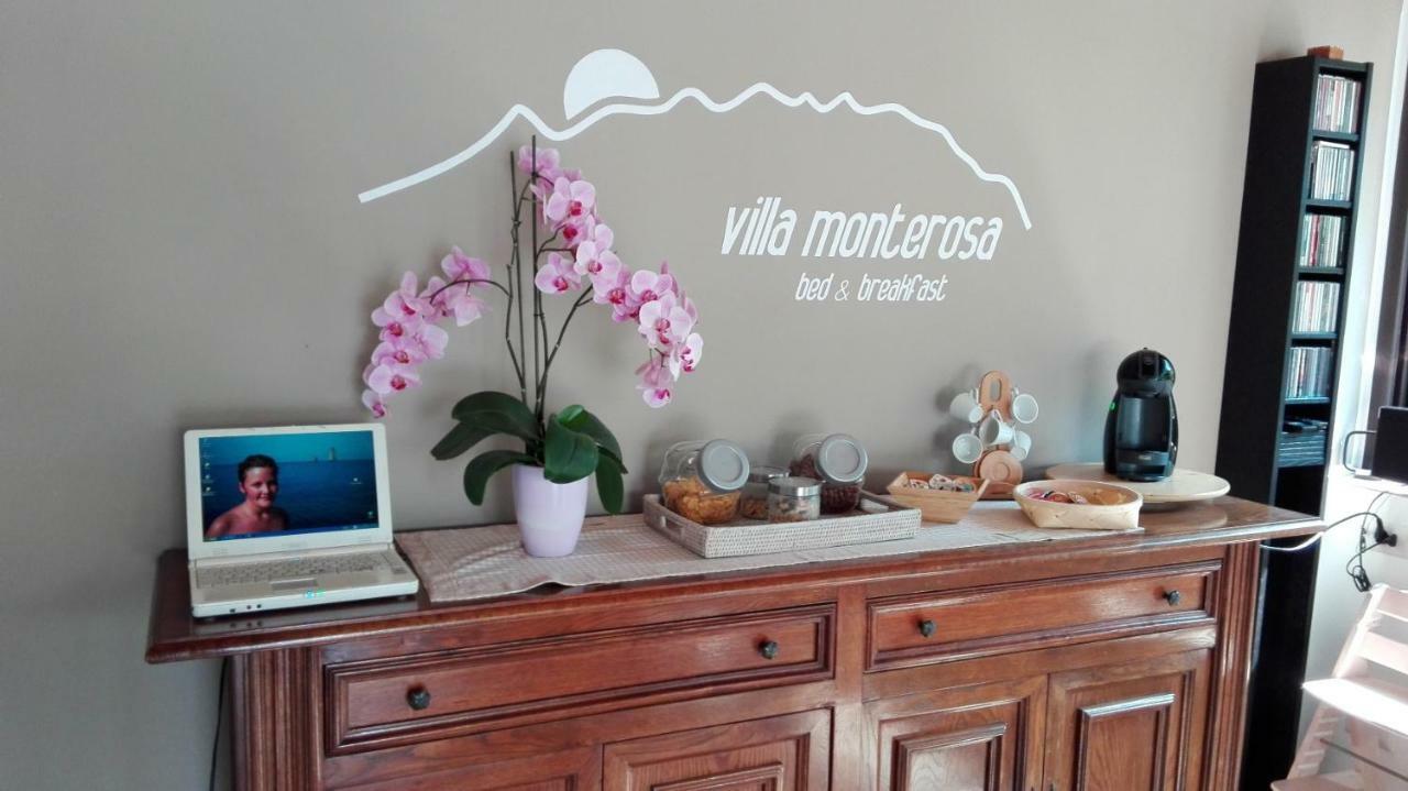 B&B Villa Monterosa Con Piscina Castronno Экстерьер фото