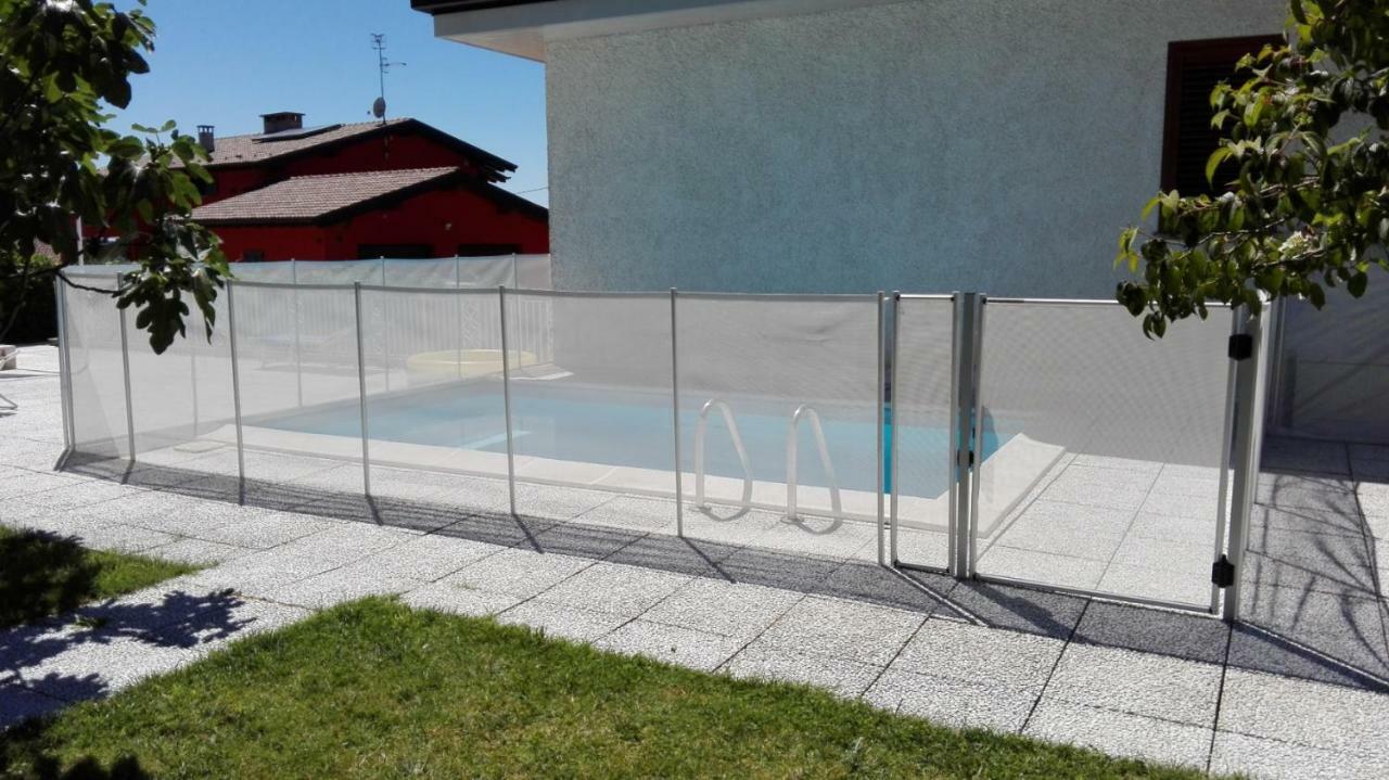B&B Villa Monterosa Con Piscina Castronno Экстерьер фото